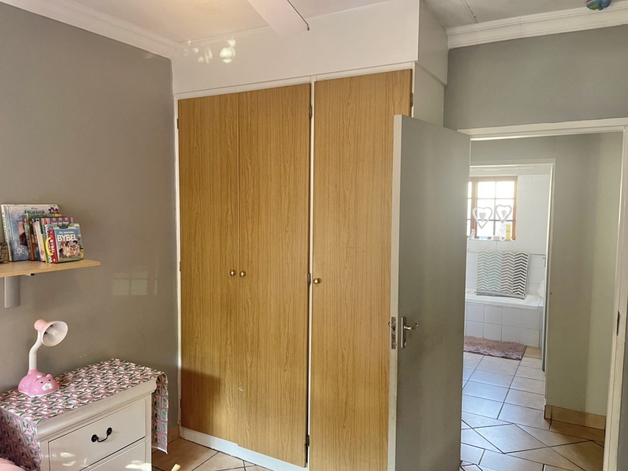 To Let 3 Bedroom Property for Rent in Melodie North West